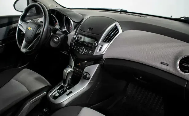 Chevrolet Cruze, I Рестайлинг — фото 5