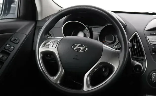 Hyundai ix35, I — фото 5