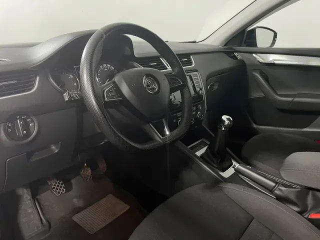 Skoda Octavia, III (A7) — фото 11