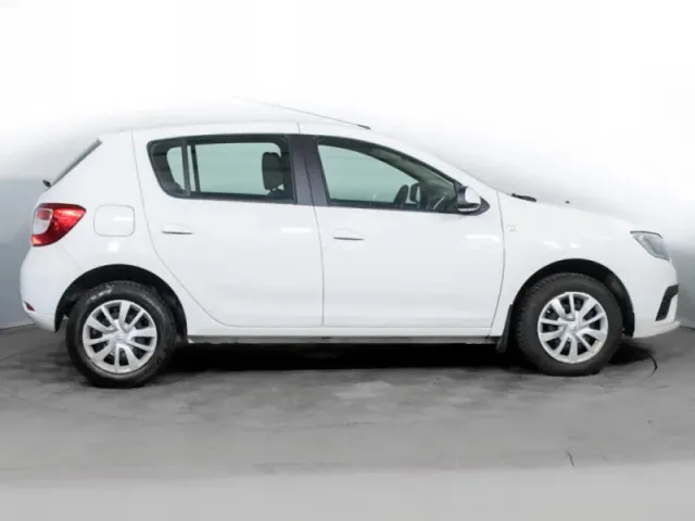 Renault Sandero, II Рестайлинг — фото 4