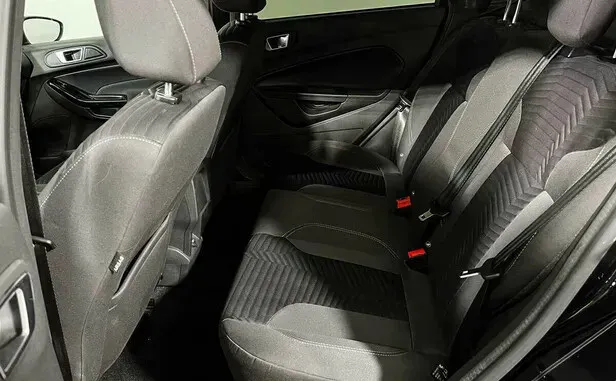 Ford Fiesta, Mk6 Рестайлинг — фото 5