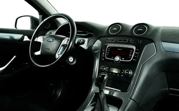 Ford Mondeo, IV Рестайлинг — фото 8
