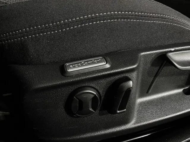 Volkswagen Passat, B8 — фото 15