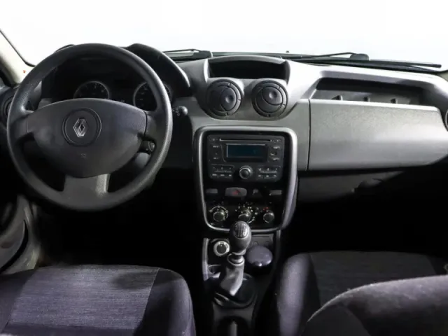 Renault Duster, I — фото 11