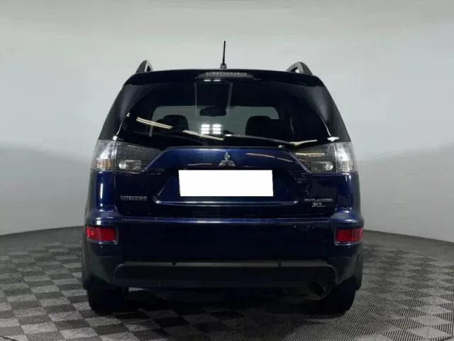 Mitsubishi Outlander, II Рестайлинг — фото 6