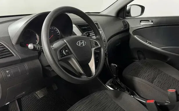 Hyundai Solaris, I Рестайлинг — фото 7