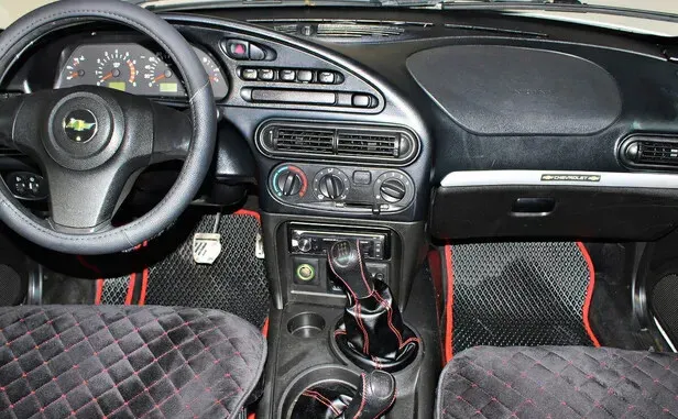 Chevrolet Niva, I Рестайлинг — фото 5