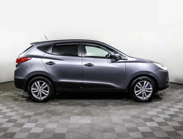Hyundai ix35, I — фото 4