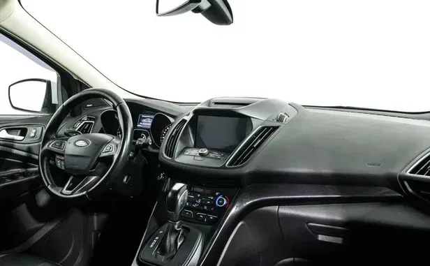 Ford Kuga, II Рестайлинг — фото 5