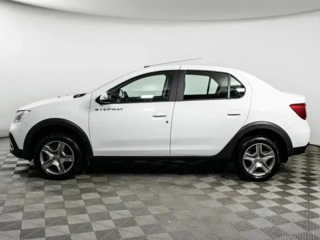 Renault Logan, II Рестайлинг — фото 8