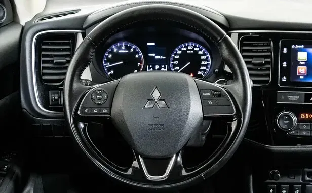 Mitsubishi Outlander, III Рестайлинг 3 — фото 9