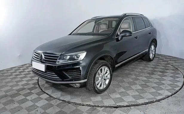 Volkswagen Touareg, II Рестайлинг — фото 1