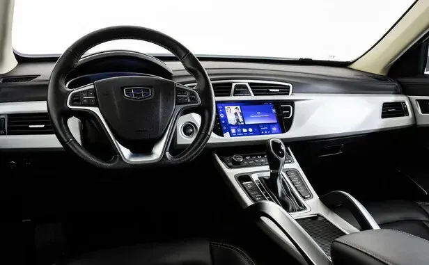 Geely Atlas, I — фото 7