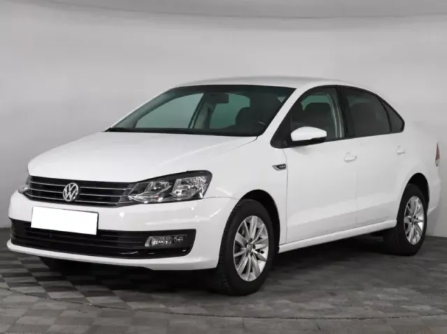 Volkswagen Polo, V Рестайлинг — фото 1