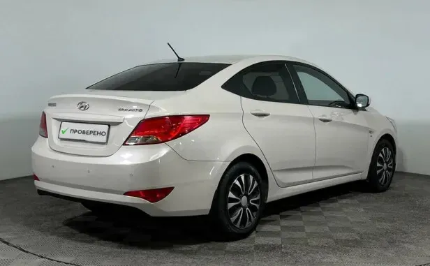 Hyundai Solaris, I Рестайлинг — фото 2