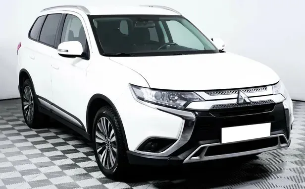Mitsubishi Outlander, III Рестайлинг 3 — фото 3