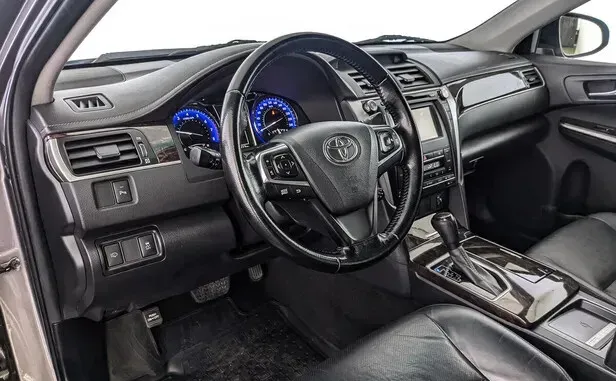 Toyota Camry, VII (XV50) — фото 5