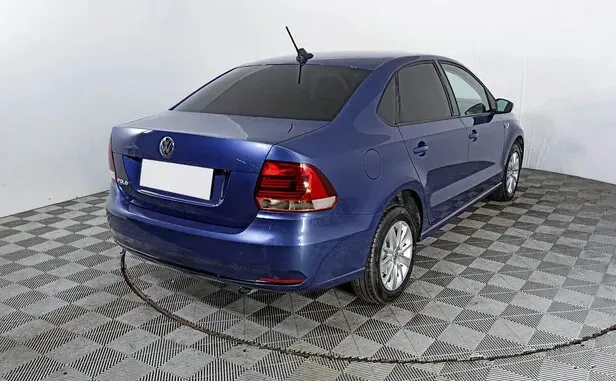 Volkswagen Polo, V Рестайлинг — фото 2