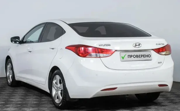 Hyundai Elantra, V (MD) — фото 4