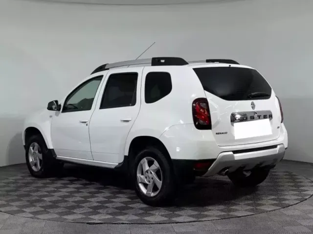 Renault Duster, I Рестайлинг — фото 6