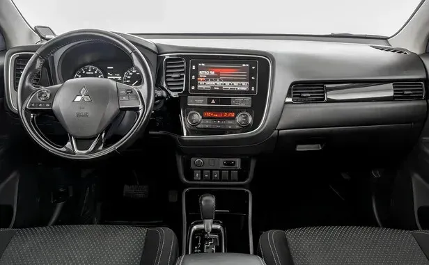 Mitsubishi Outlander, III Рестайлинг 3 — фото 8
