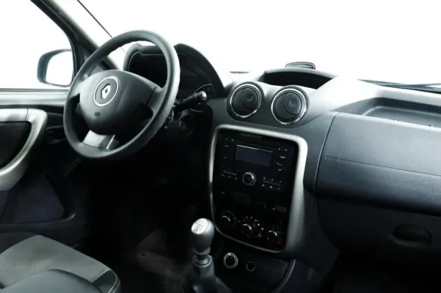 Renault Duster, I — фото 12