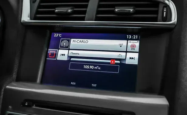 Citroen C4, II Рестайлинг — фото 8