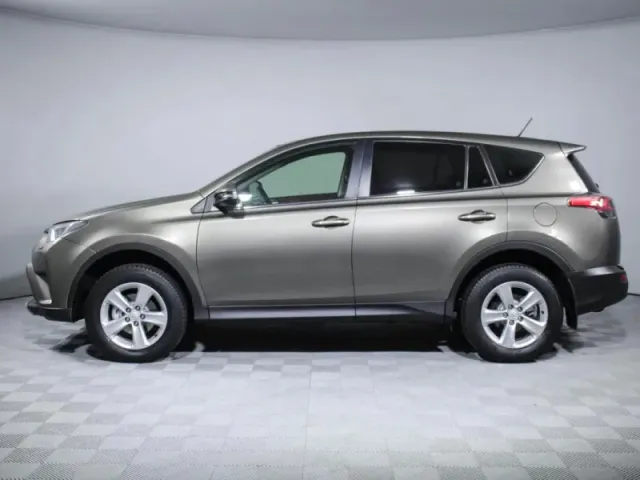 Toyota RAV4, IV (XA40) Рестайлинг — фото 8