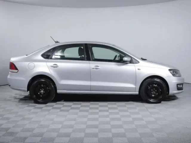 Volkswagen Polo, V Рестайлинг — фото 4