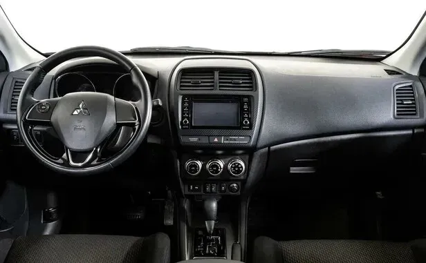Mitsubishi ASX, I Рестайлинг 3 — фото 12