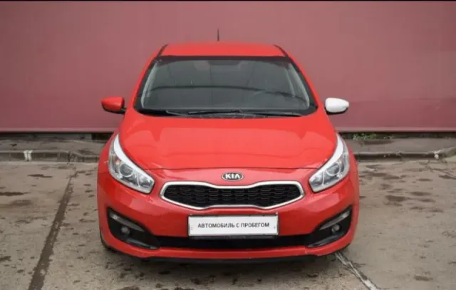 Kia Ceed, II Рестайлинг — фото 1