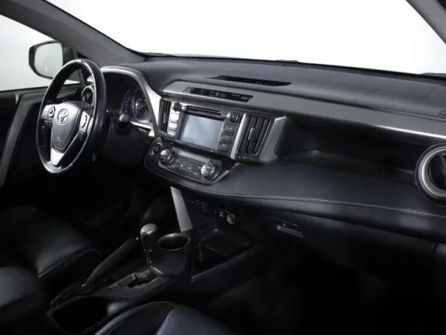 Toyota RAV4, IV (XA40) — фото 10