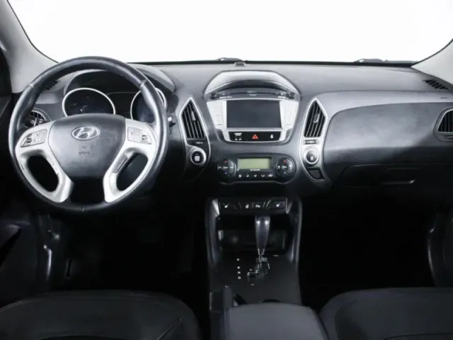 Hyundai ix35, I — фото 14