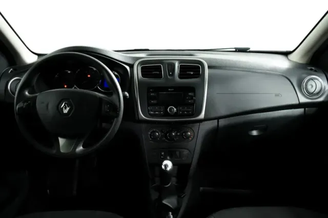 Renault Sandero, II Рестайлинг — фото 12