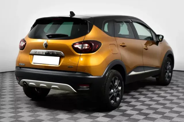 Renault Kaptur, I Рестайлинг — фото 5