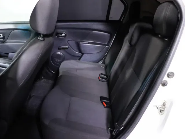 Renault Logan, II Рестайлинг — фото 8