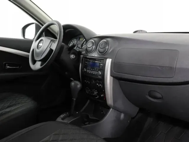 Nissan Almera, III (G15) — фото 7