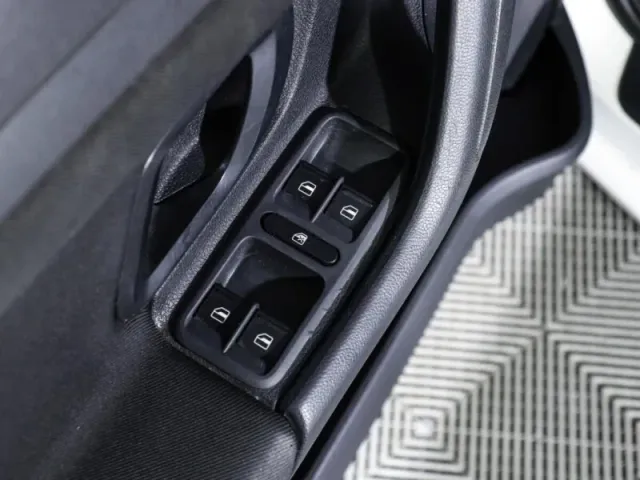 Skoda Fabia, II Рестайлинг — фото 13
