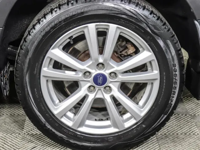 Ford Kuga, II Рестайлинг — фото 9