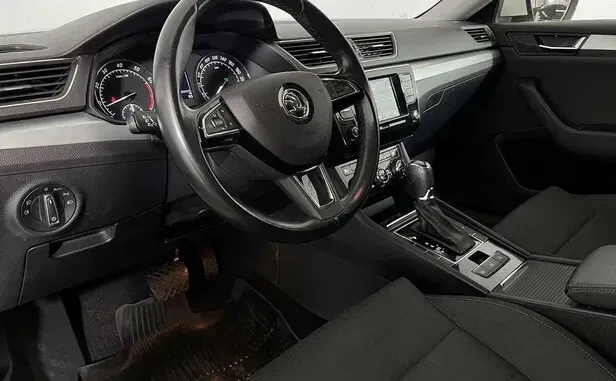 Skoda Superb, III — фото 6