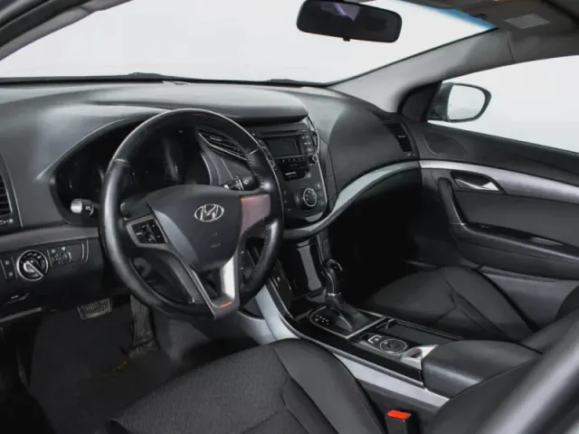 Hyundai i40, I — фото 16