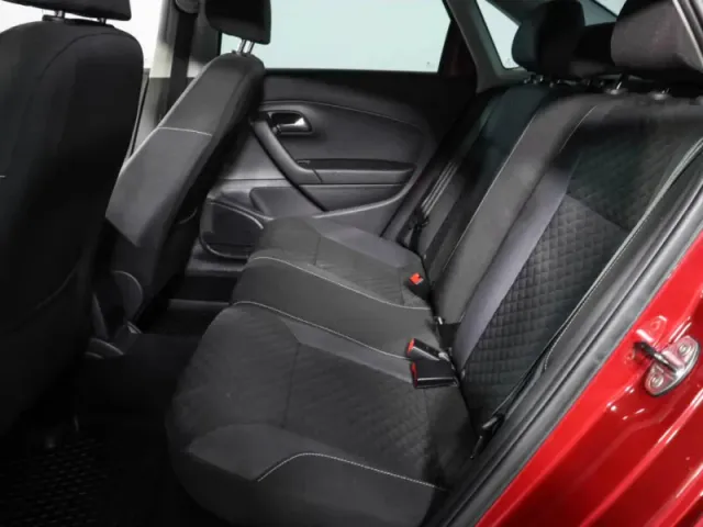 Volkswagen Polo, V Рестайлинг — фото 9