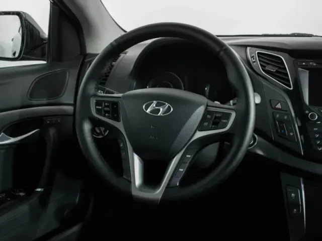 Hyundai i40, I — фото 14