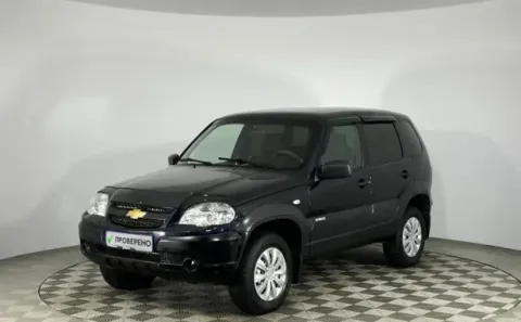 Chevrolet Niva, I Рестайлинг — фото 1