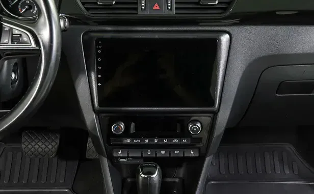 Skoda Rapid, I Рестайлинг — фото 9