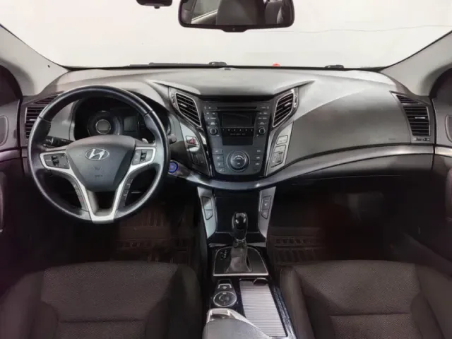 Hyundai i40, I — фото 14