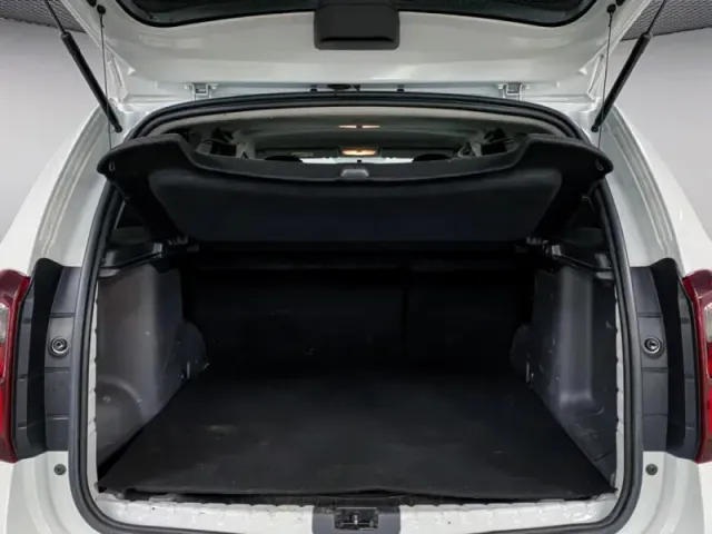 Renault Duster, I Рестайлинг — фото 17