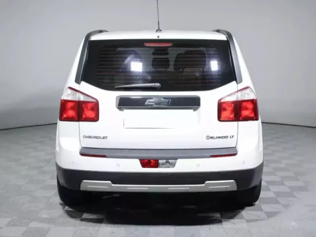 Chevrolet Orlando — фото 5