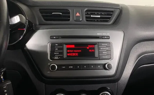 Kia Rio, III Рестайлинг — фото 7