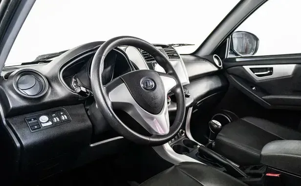 Lifan X60, I — фото 7